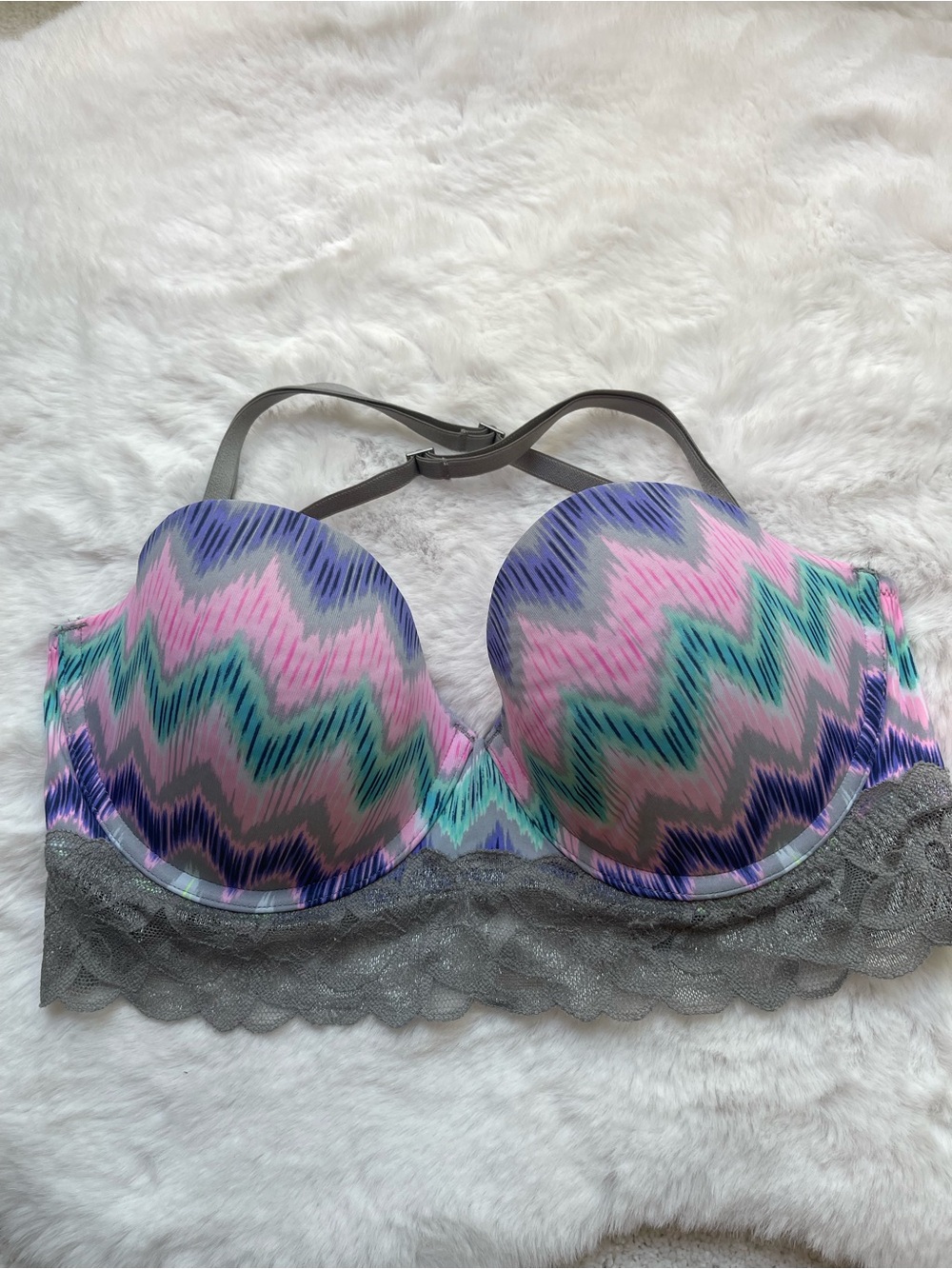 Victoria's Secret Multicolor Zigzag Lace-Trim Push-Up Bra